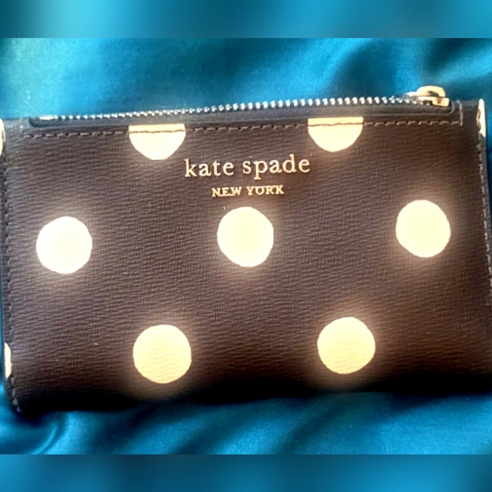 Kate Spade bifold polka dot wallet